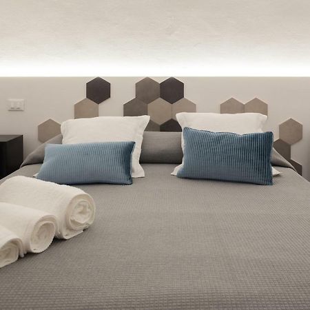 B22 - Comfy Beautiful Loft Apartman Monopoli Kültér fotó